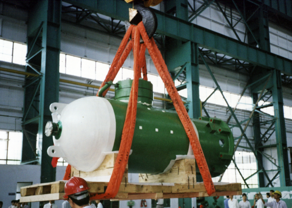 Nuclear power island component hoisting project