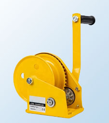 Manual winch